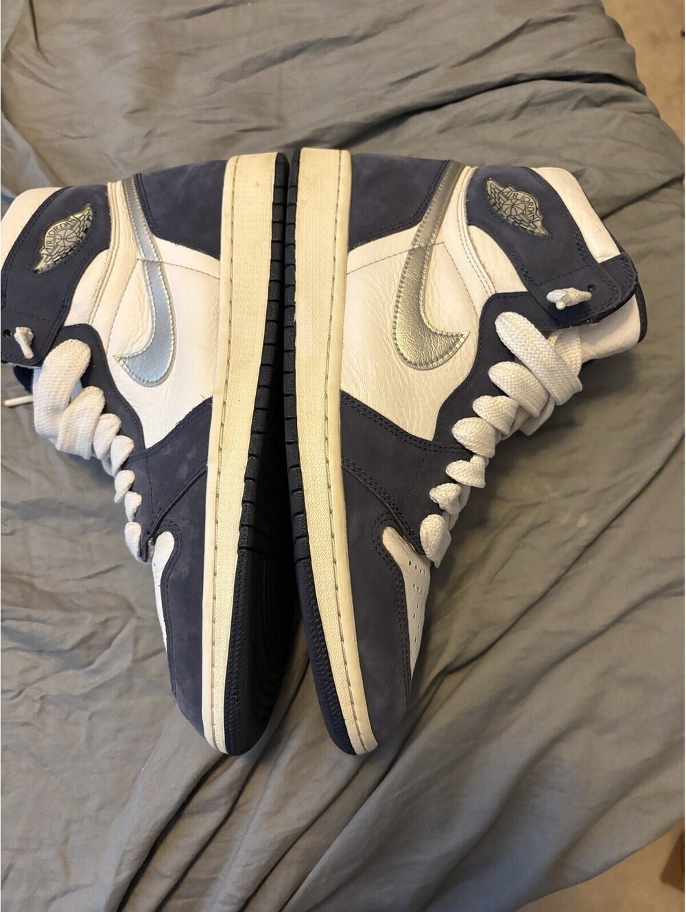 Jordan Air Jordan 1 Retro High OG CO.JP Midnight Navy No Box and alt laces